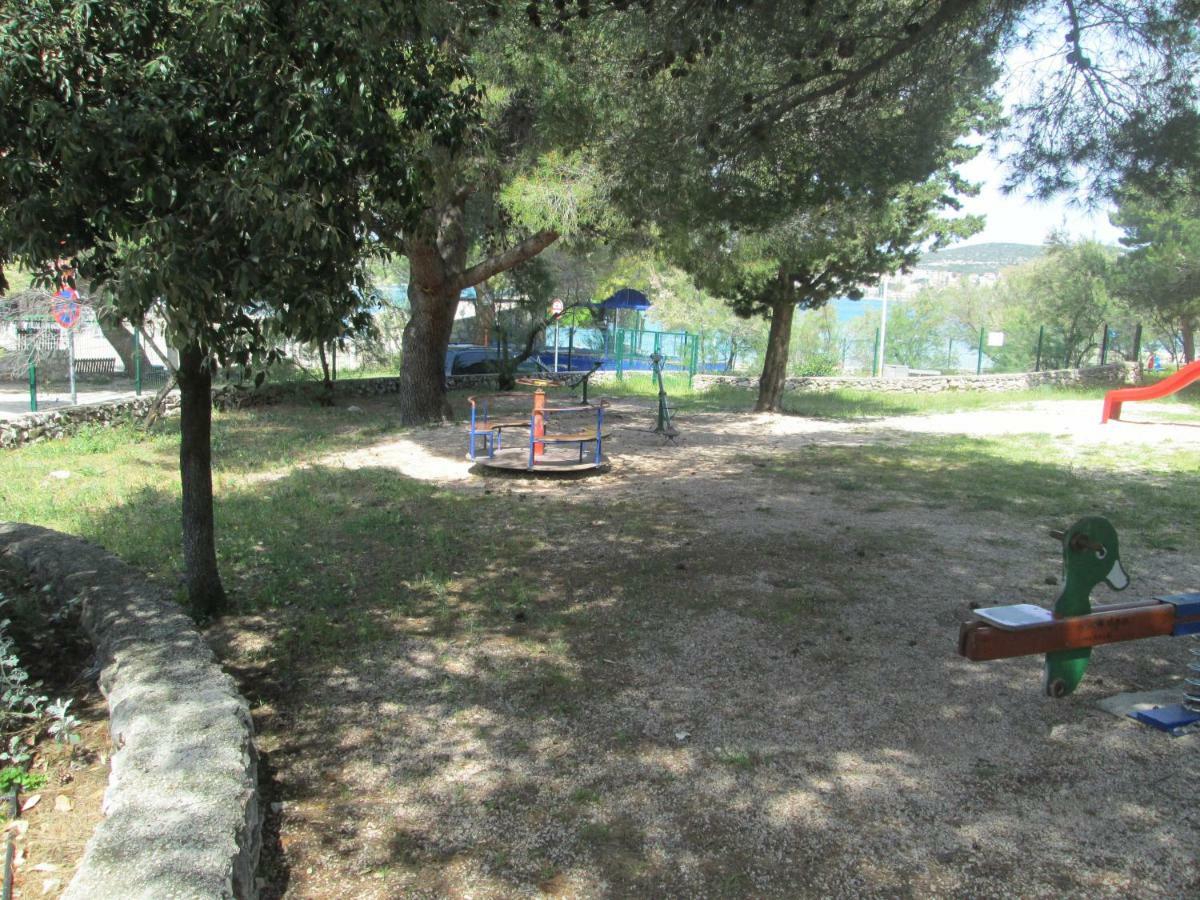 Mobile Home Pearl Of Murter Jezera Exterior foto